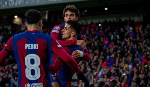 Barcelona vence Porto e volta às 8ª da Liga dos Campeões após série de quedas