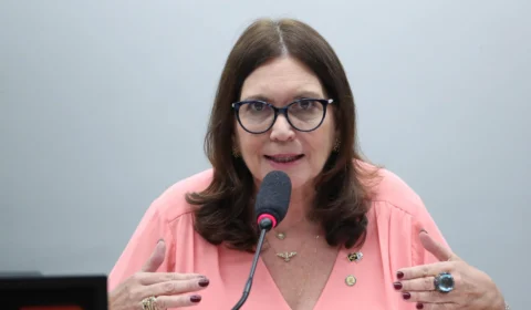 Câmara debate obrigatoriedade de vacina para crianças de 6 meses a 5 anos