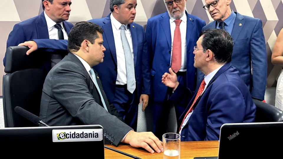 Reforma Tributária deve ser votada nesta quarta-feira (8) no Senado Federal