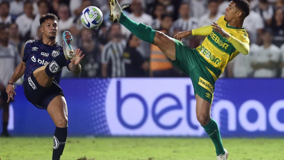 Santos empata com o Cuiabá em jogo sem gols 