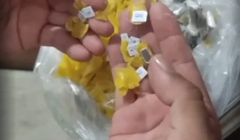 Mulher é flagrada com drogas dentro de banana frita em presídio no Acre