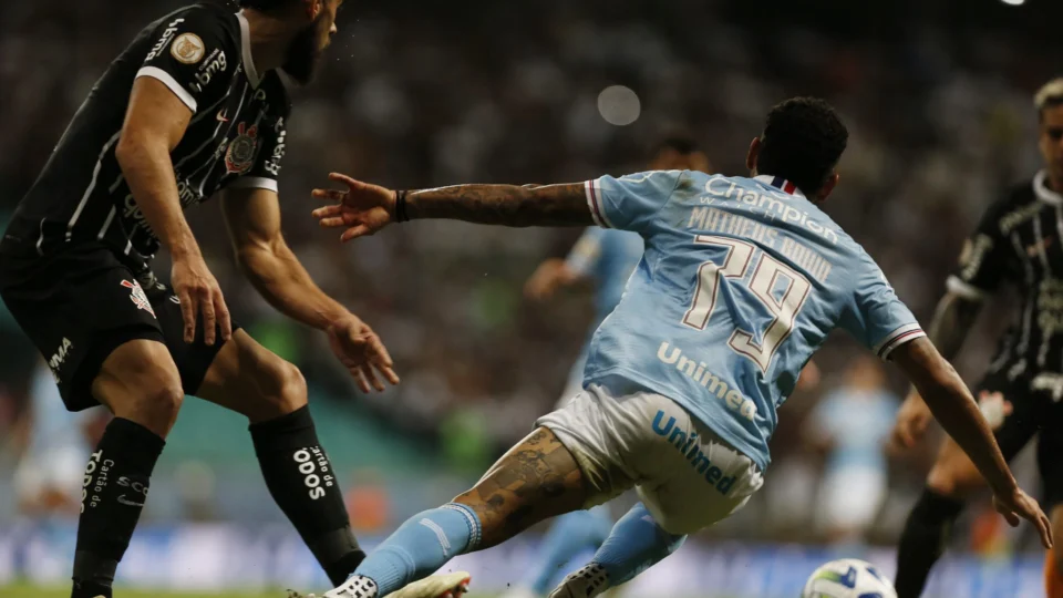 Jogo da 35ª rodada do Brasileirão entre Corinthians e Bahia é antecipado