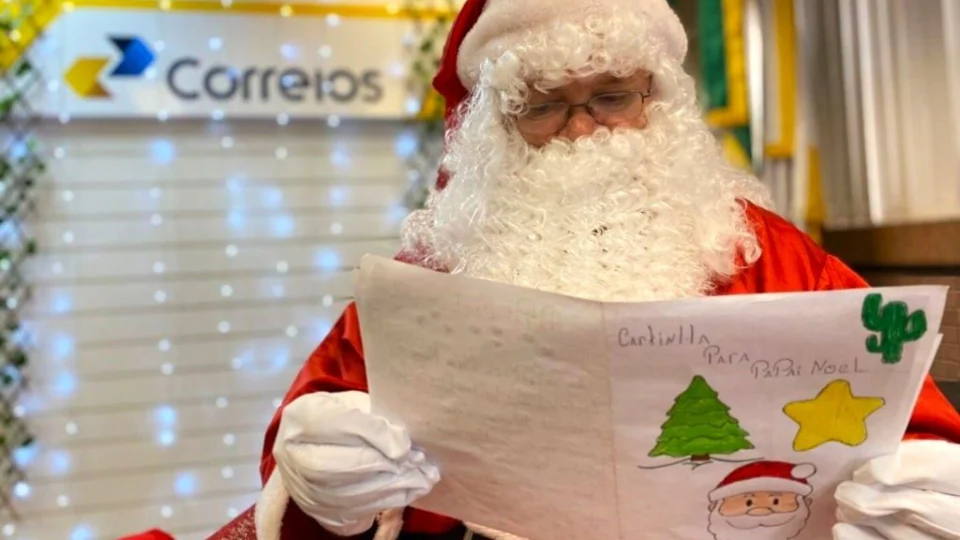 Papai Noel dos Correios: prazo para adotar cartas é até 8 de dezembro no AC