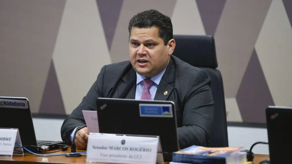 Davi Alcolumbre diz que Lula não vai aceitar reajuste de energia no Amapá  