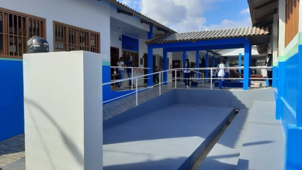 Zelador é preso suspeito de estupro de garoto autista em escola do Acre