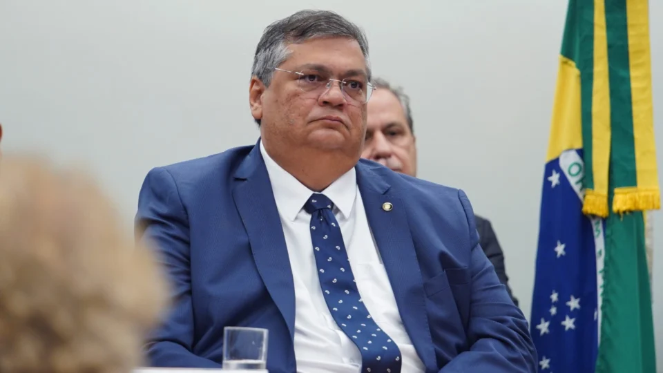Flávio Dino diz que governo nunca interferiu na Polícia Federal