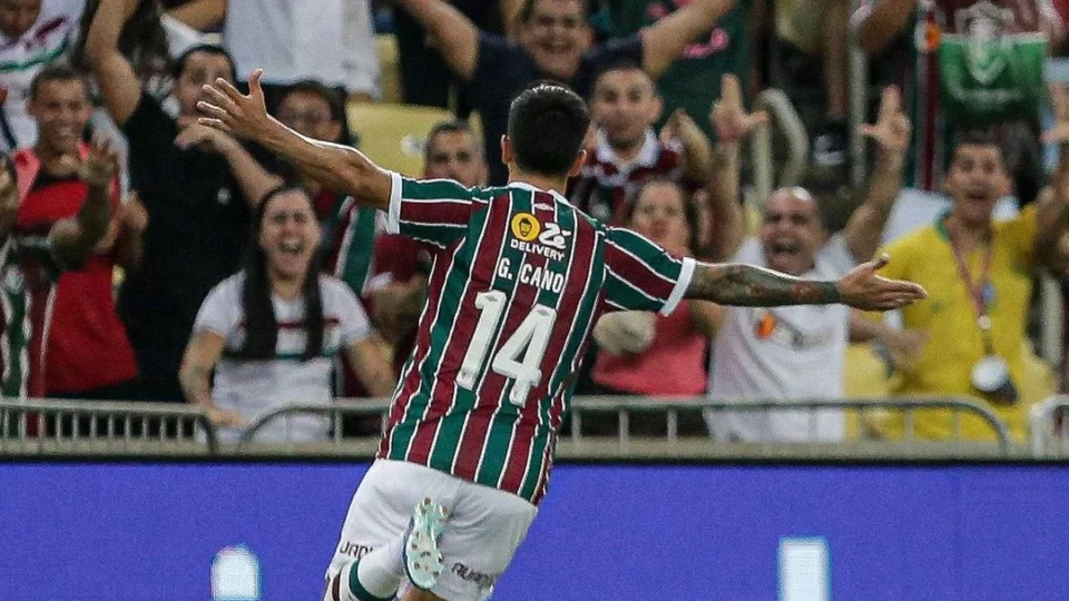 Fluminense vence o Coritiba em ritmo de treino para o Mundial