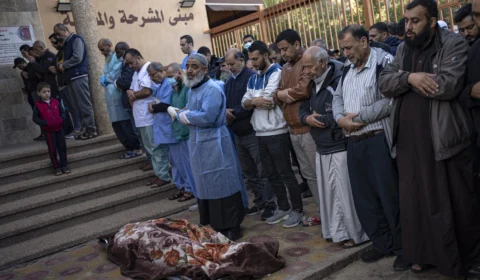 Israel e Hamas: acordo para trégua de 4 dias em Gaza e libertação de reféns