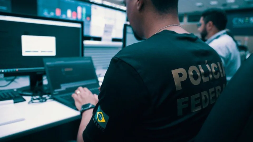 Mais de 20 candidatos do Enem com mandados em abertos são presos pela PF