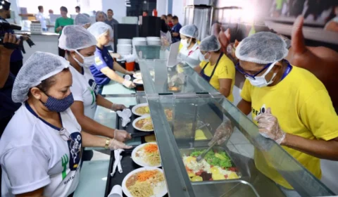 No AM, Prato Cheio e Centros de Convivência fecham no feriado