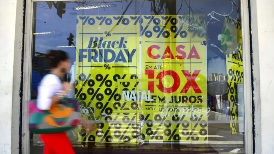 Vendas do varejo sobem 1,4% na semana da Black Friday de 2023, diz ICVA