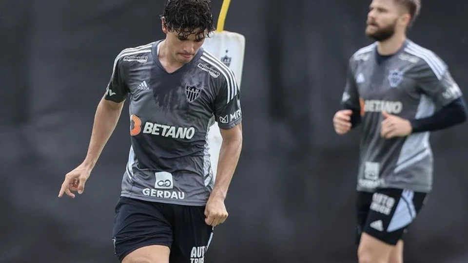 Dodô participa de treino e pode reforçar o Santos contra Botafogo