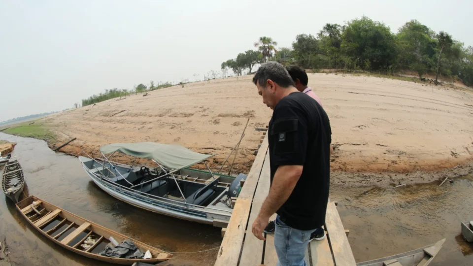 Seca no AM: Rio Negro sobe apenas 1 cm nesta segunda-feira, 6