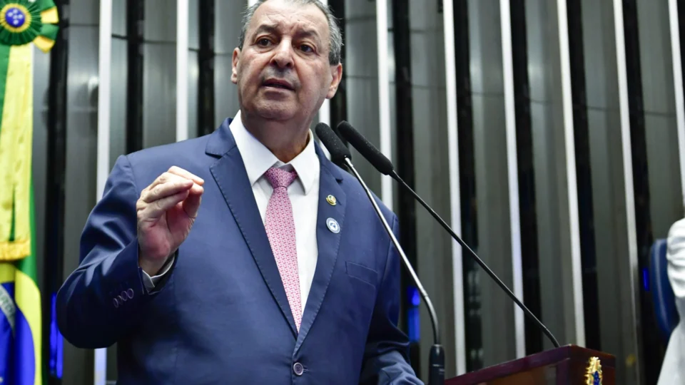 Senado aprova pensão a filhos separados de parentes com hanseníase