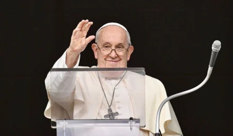 Infecção pulmonar tira Papa Francisco da COP-28 em Dubai