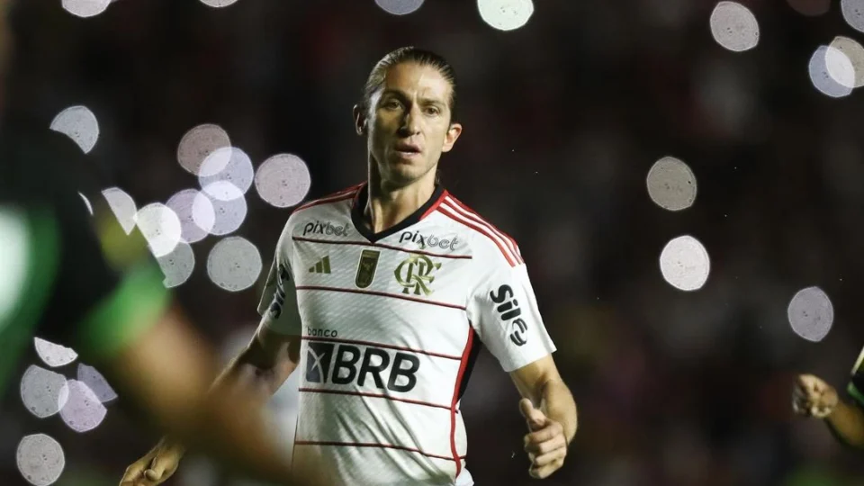 VÍDEO: Filipe Luís ao sair do Flamengo: ‘Melhores momentos da minha vida’
