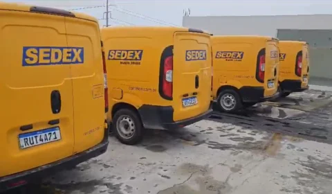 Vans furtadas em MG e usadas pelos correios em Manaus são detidas