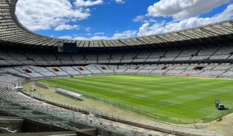 Vasco se prepara para partida decisiva com portões fechados