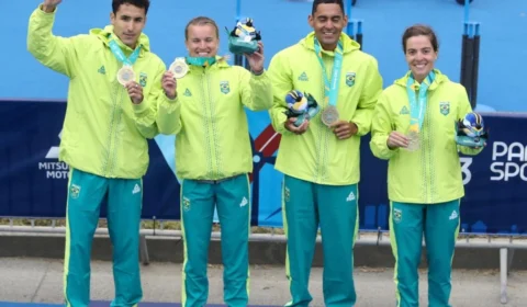 Pan-Americano: Brasil é ouro no revezamento misto no triatlo