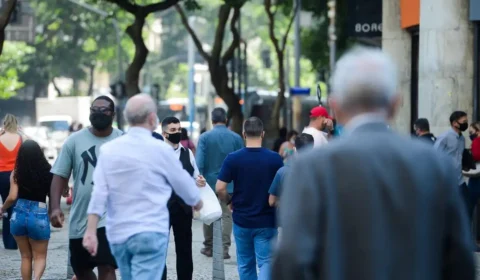 Expectativa de vida dos brasileiros sobe após anos de pandemia, afirma IBGE
