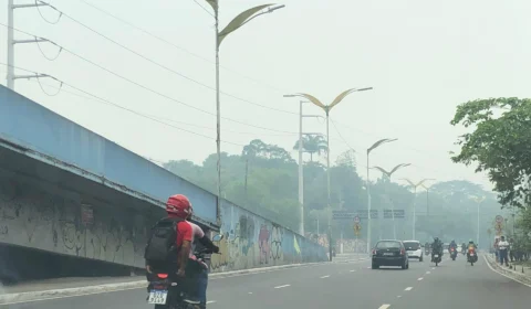 Fumaça em Manaus deixa locais com ar ‘insalubre’ e ‘perigoso’ neste sábado, 4