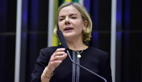 Gleisi critica reações ao veto de Lula à desoneração da folha de pagamentos