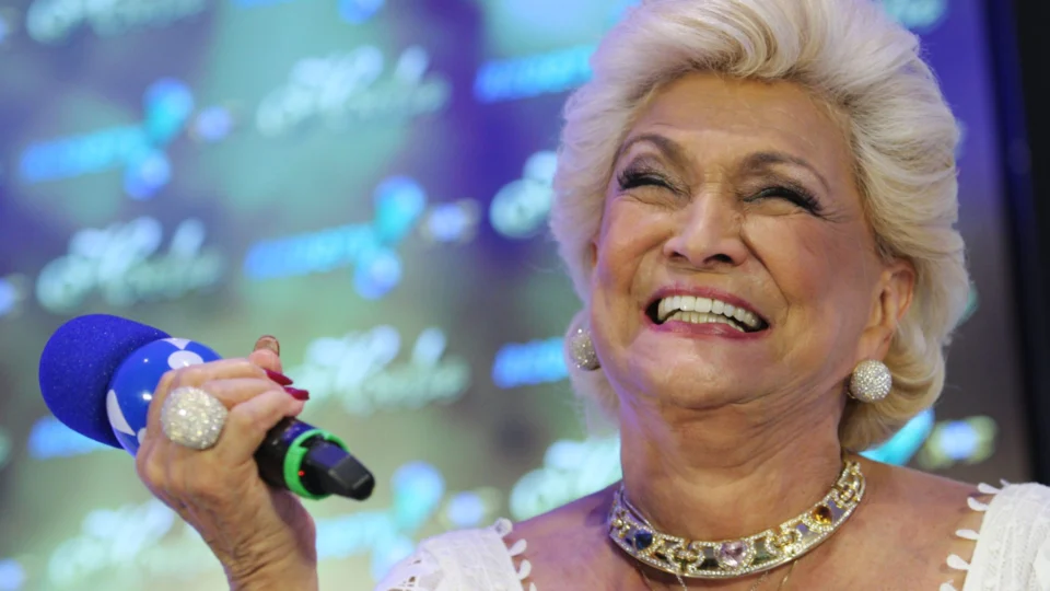 Joias que pertenciam à Hebe Camargo são furtadas em São Paulo