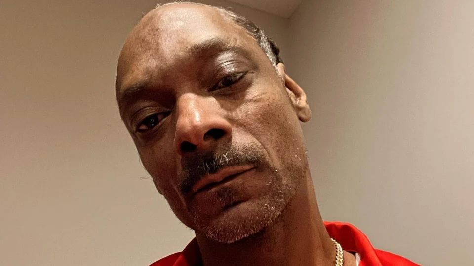Snoop Dogg compartilha vídeo de dupla sertaneja; confira