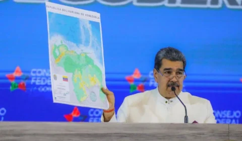 Presidente da Venezuela divulga ‘novo mapa’ do país com inclusão de Essequibo