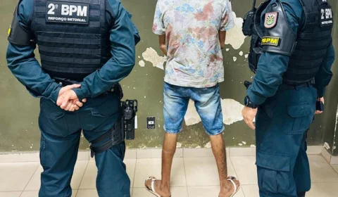 Jovem é preso com drogas em praça de Boa Vista