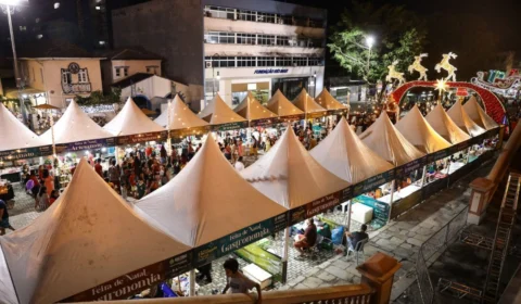 Procissão e programação de Natal interditam ruas do Centro de Manaus