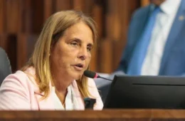 Deputada do RJ é alvo da PF por atividade com milícia