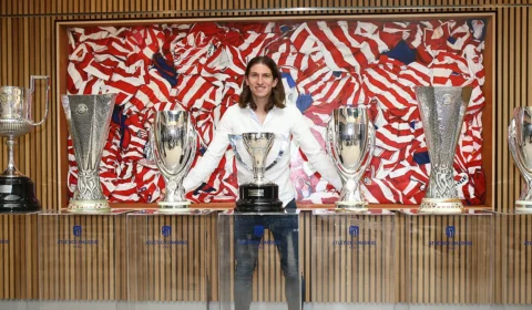 Filipe Luís recebe convite de Jorge Jesus para compor comissão técnica do Al-Hilal