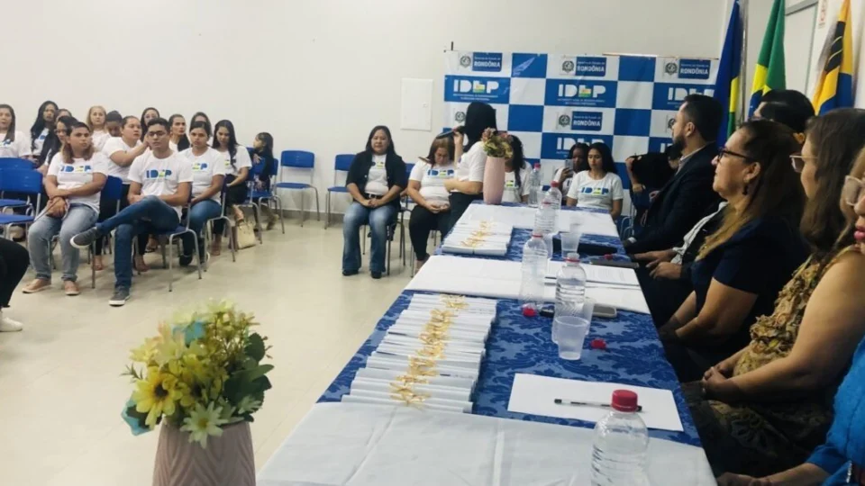 Formatura do Curso Técnico em Secretaria Escolar do Idep é realizada em RO