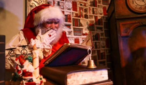 Correios realizam lançamento da campanha Papai Noel 2025 em escola municipal