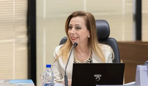 Interina que ficou mais tempo no comando da PGR deixa cargo nesta segunda (18)