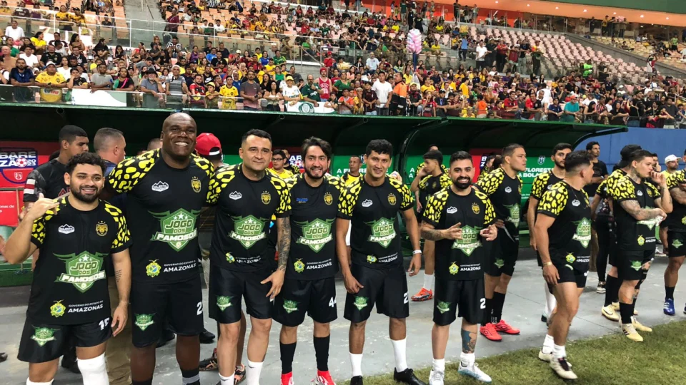 Veja a galeria de fotos do Jogo dos Famosos em Manaus