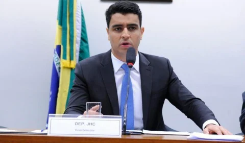 Prefeito de Maceió se reúne com Lira em busca de recursos e auxílios