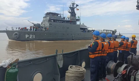 Dia do Marinheiro é celebrado com exposição gratuita em shopping de Manaus