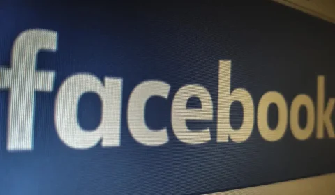 Senacon abre processo contra Facebook por anúncios falsos do ‘Desenrola’