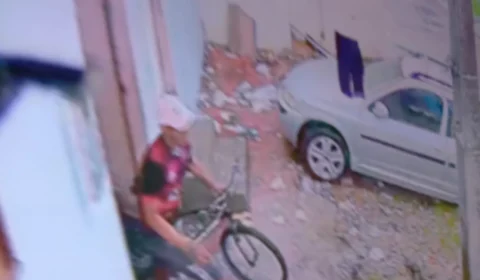 VÍDEO: câmera flagra homem que furtava residência, em Manaus
