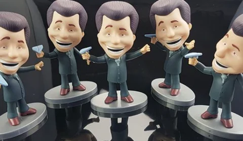 Conheça a versão em boneco de Silvio Santos que encantou a CCXP