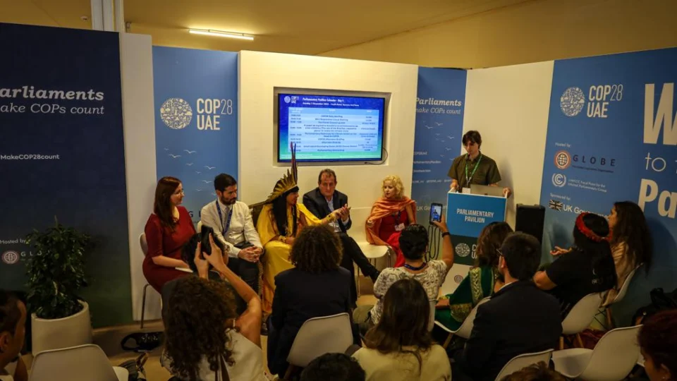 COP28: Amom apresenta denúncia sobre má qualidade do ar na Amazônia