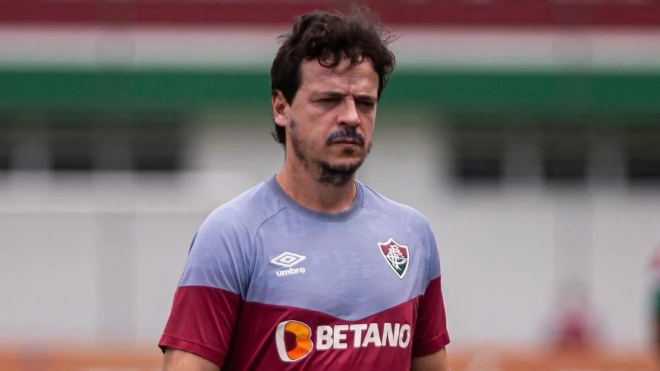 Com viagem para o Mundial agendada, Diniz faz últimos ajustes no Fluminense