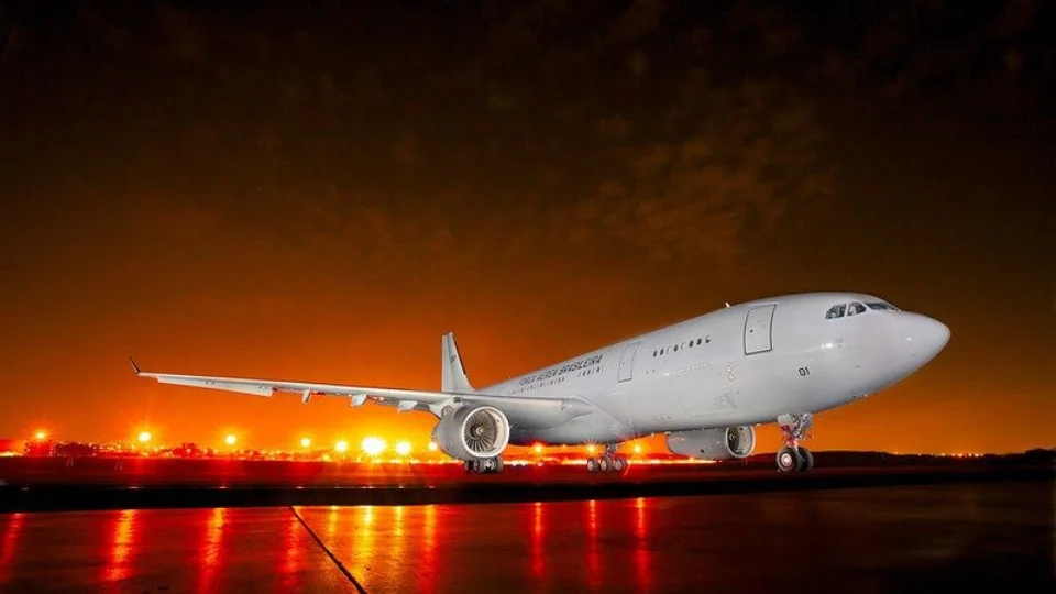 Novo voo para repatriar brasileiros decola do Rio na quinta (7)