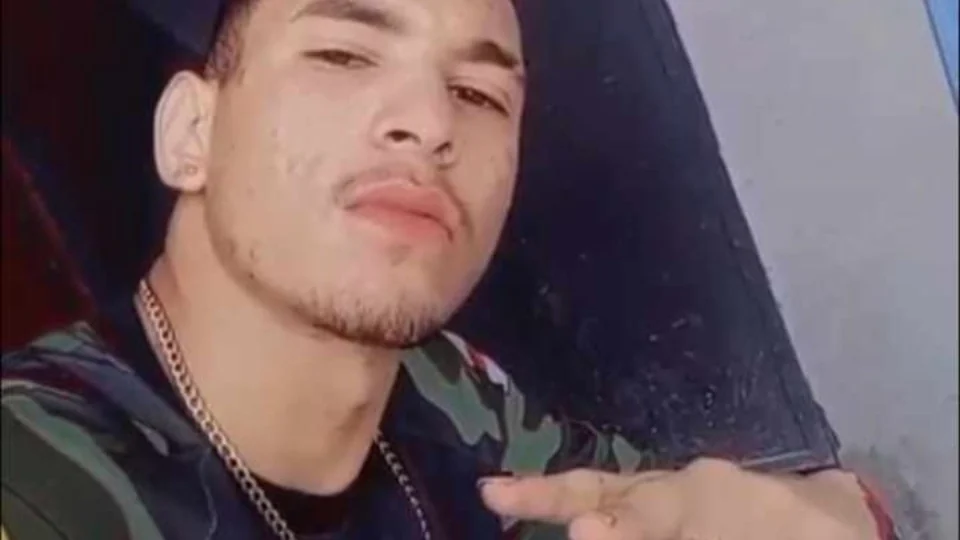 Jovem, filho de policiais, é torturado e morto a tiros em Manaus