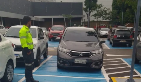 Estacionamento de shopping é fiscalizado pelo IMMU em Manaus