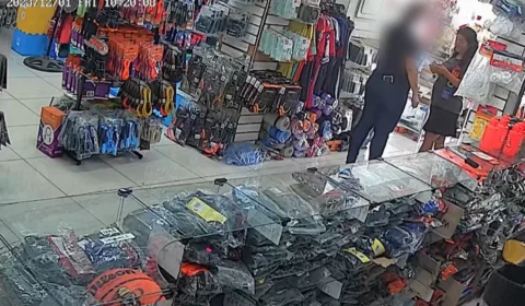 VÍDEO: ladras ‘caras de pau’ são flagradas furtando lojas em Manaus