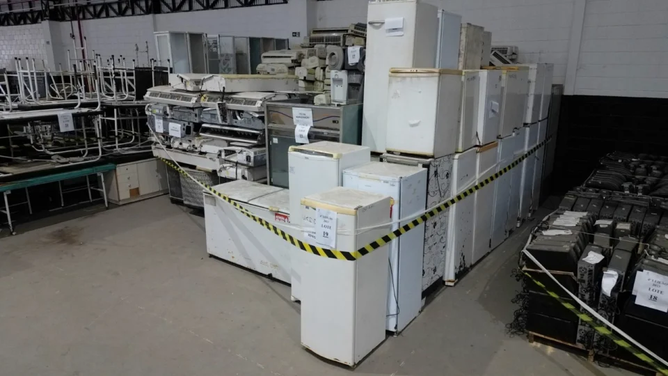 Manaus divulga leilão de bens inservíveis; saiba como participar