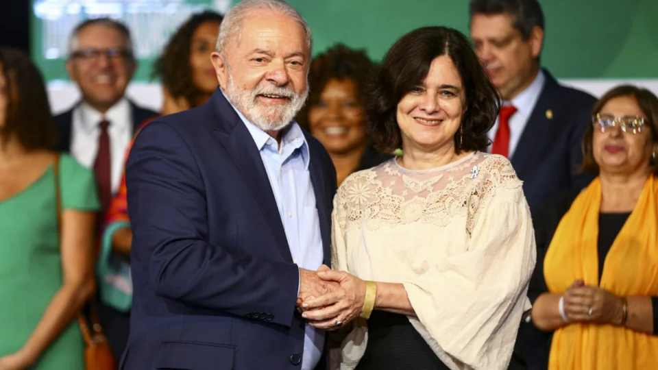Lula se reúne com Nísia após filho da ministra ser nomeado secretário no RJ